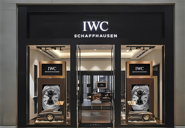 万国表壳破裂解决方法深度解析（图）