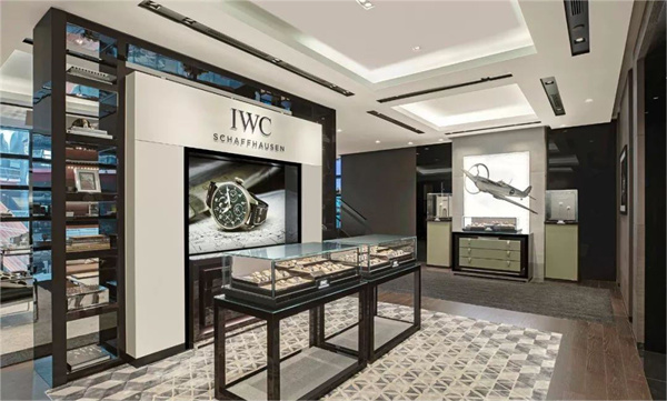 万国腕表表壳有划痕处理方法大全（图）